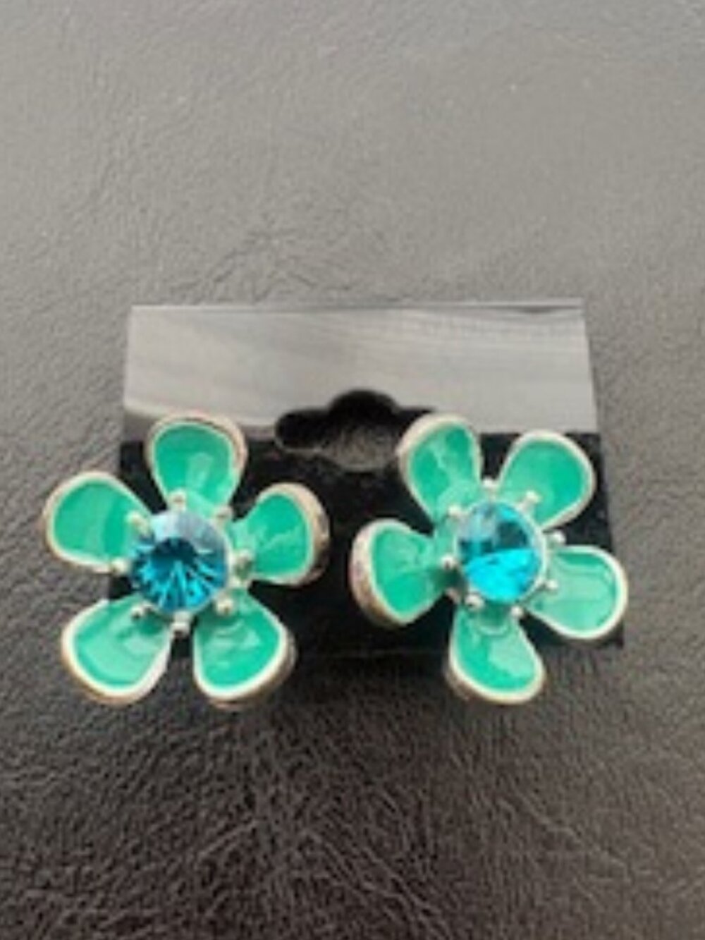 Stud earrings-Turquoise color enamel flower design-Center blue rhinestone